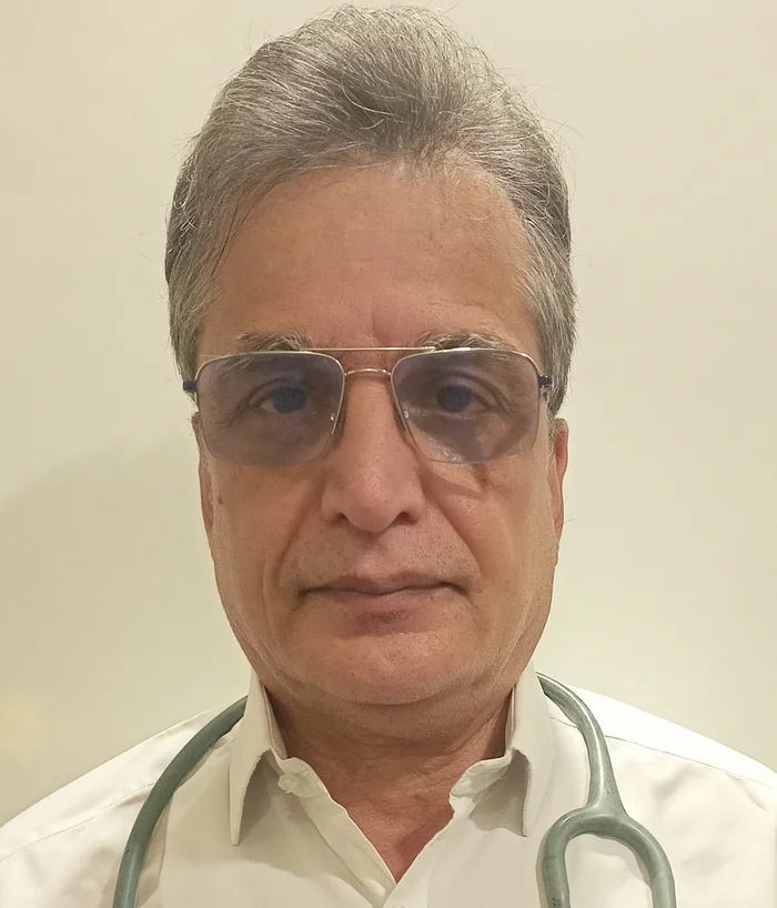Dr. Raman Khanna