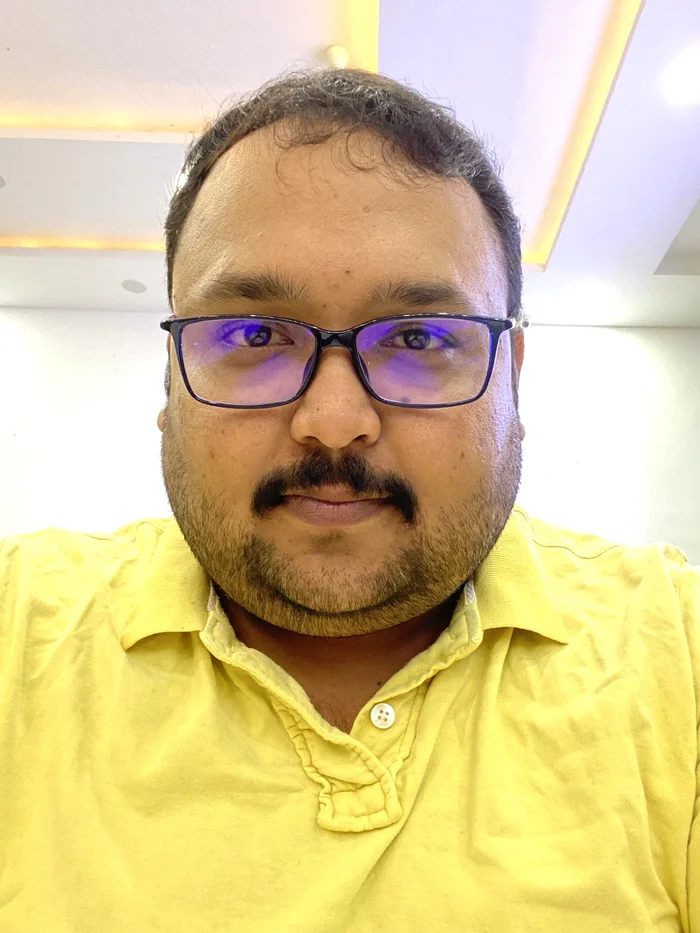 Dr. Sumit Tasgaonkar
