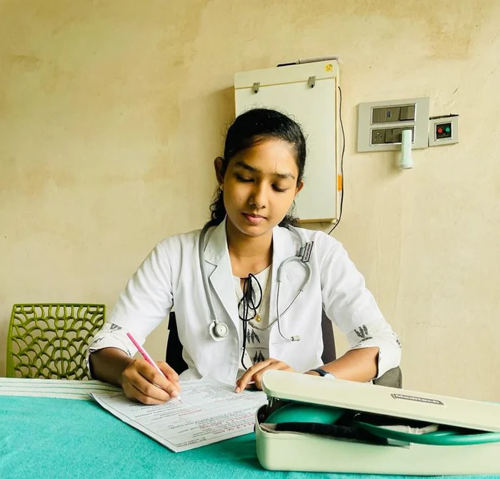 Dr. Akhila Gladis. P