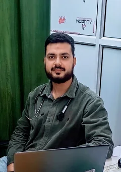Dr. Bakhtiyar Khan