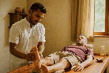 Ayurvedic Foot Drop Treatment: Natural Mobility Solutions