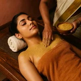Udwarthanam: The Ayurvedic Powder Massage That’s More Than Just Detox